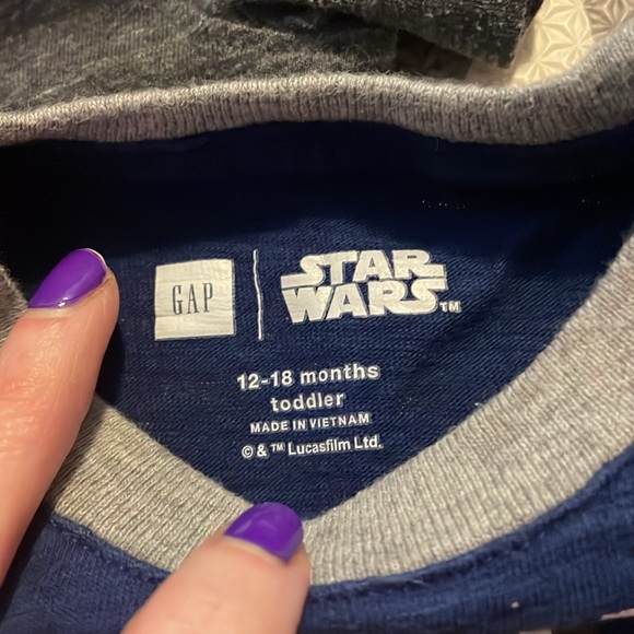 12-18, 18, and 18-24 month graphic tees. Old Navy, Baby Gap (Star Wars), NASA - Picture 4 of 10